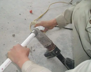 新巴尔虎左漏水维修电话